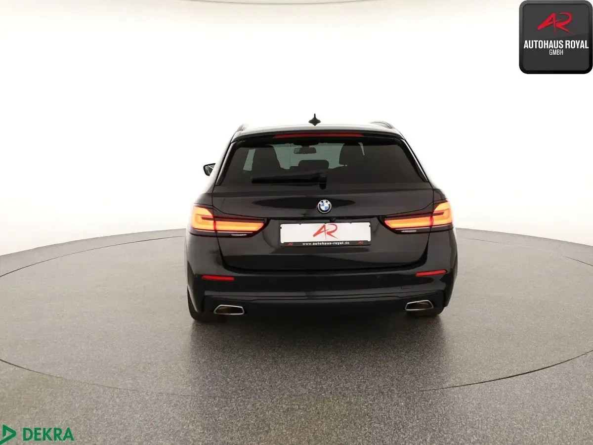 Używany BMW 520 Performance 190 KM (139 kW) 2021 Czarny Kombi