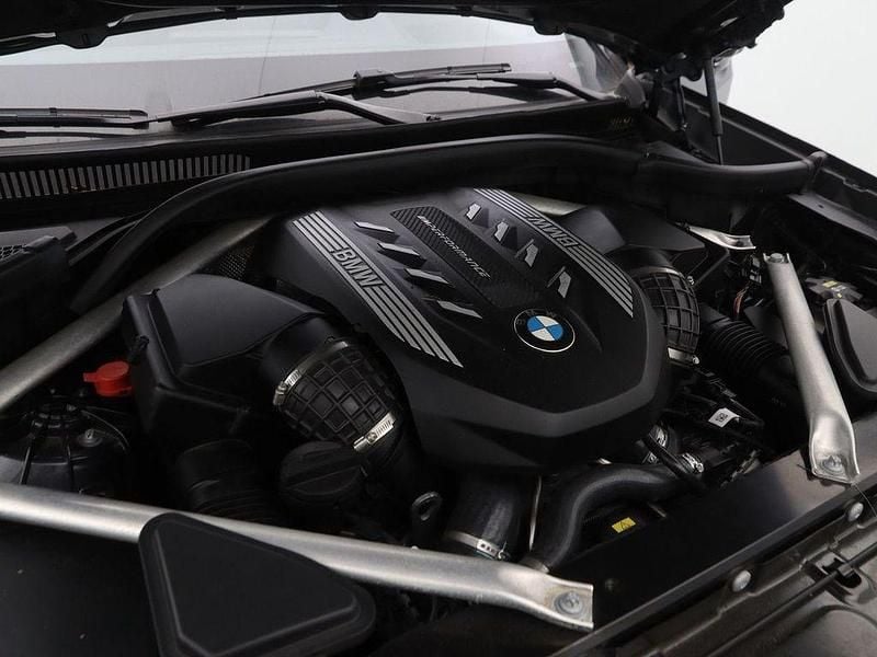 Gebraucht BMW X5 M50 Executive 532 PS (391 kW) 2020 Grau SUV