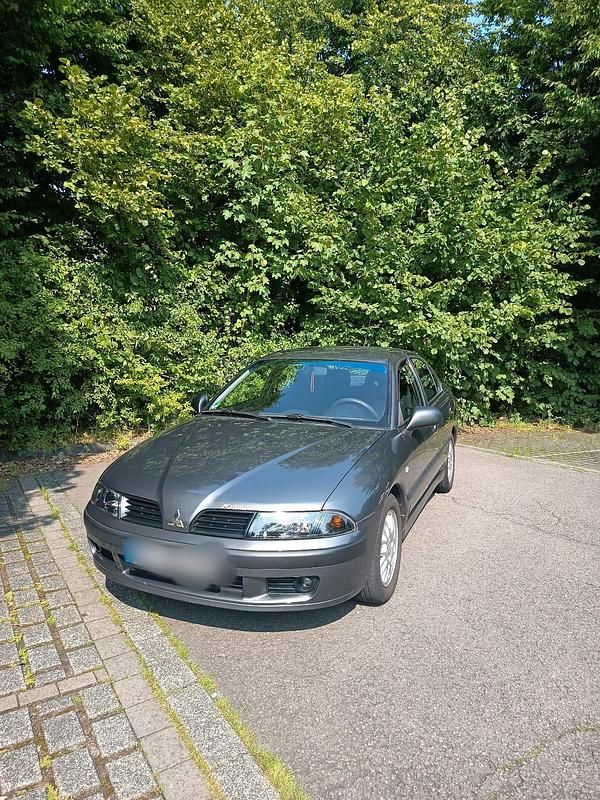Gebraucht 2004 Mitsubishi Carisma Limousine | 3.200 € (Teuer) - Bild 1/4