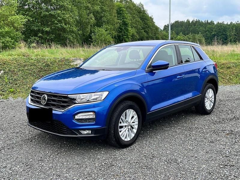 Blau Gebraucht 2018 VW T-Roc SUV | 16.300 € (Guter Preis) - Bild 1/4