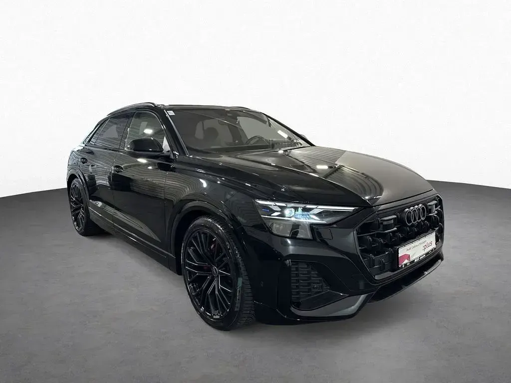 Gebraucht Audi Q8 S-Line 286 PS (210 kW) 2025 Mythosschwarz metallic SUV