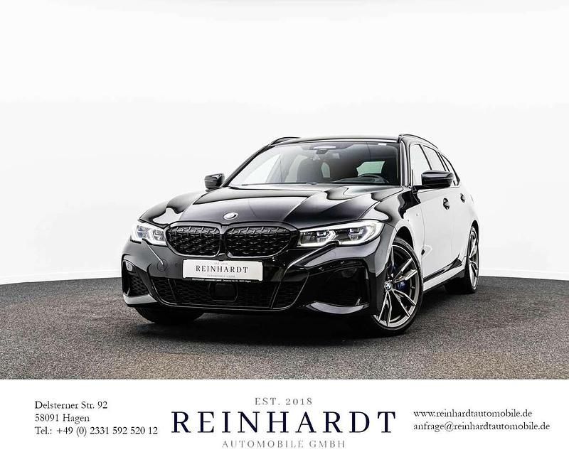 Black sapphire metallic Gebraucht 2022 BMW 340 Kombi | 47.440 € (Guter Preis) - Bild 1/3