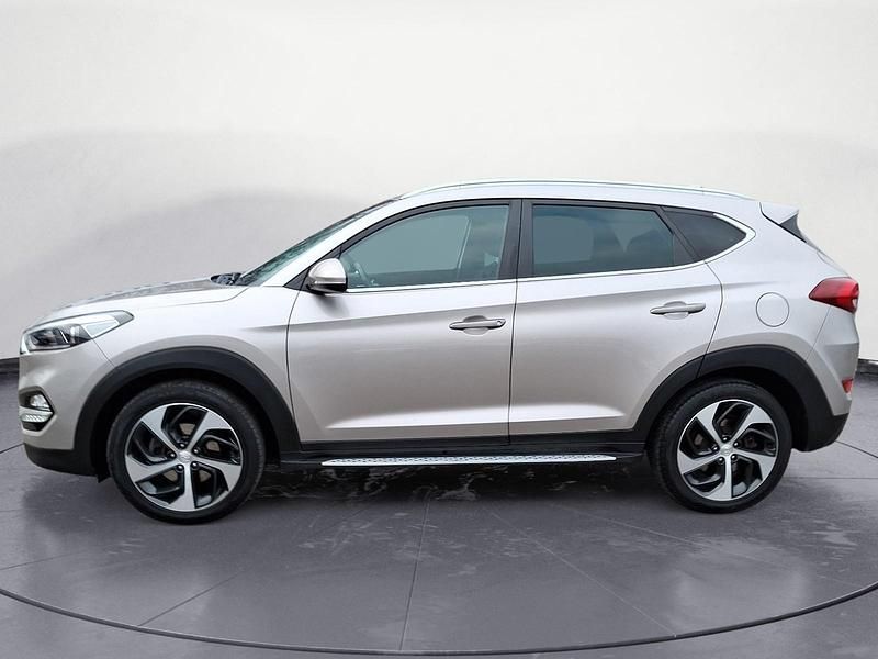 Gebraucht Hyundai Tucson Style 177 PS (130 kW) 2016 Weiß SUV