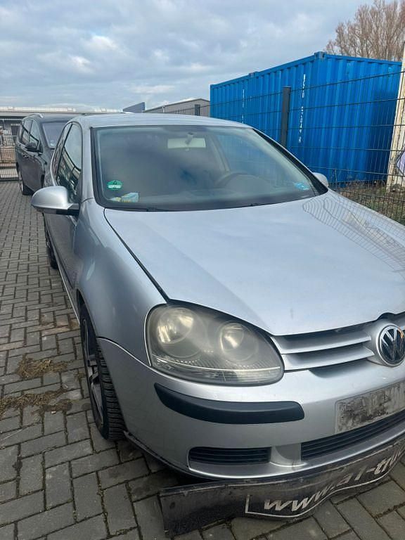 Gebraucht VW Golf V 116 PS (85 kW) 2007 Silber Limousine