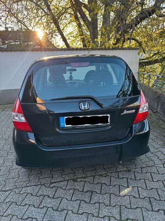 Gebraucht Honda Jazz 77 PS (56 kW) 2006 Schwarz Kleinwagen