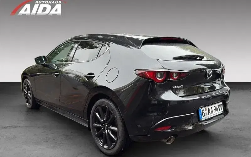 Nowe Mazda 3 Nagisa 186 KM (136 kW) 2025 Czarny Sedan/Limuzyna