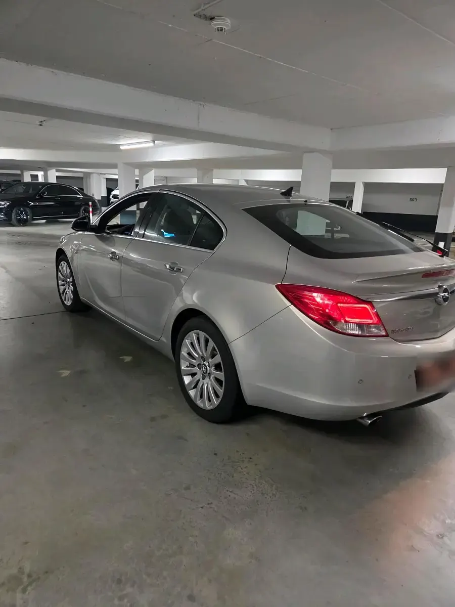 Gebraucht Opel Insignia 160 PS (117 kW) 2026 Andere farben Limousine