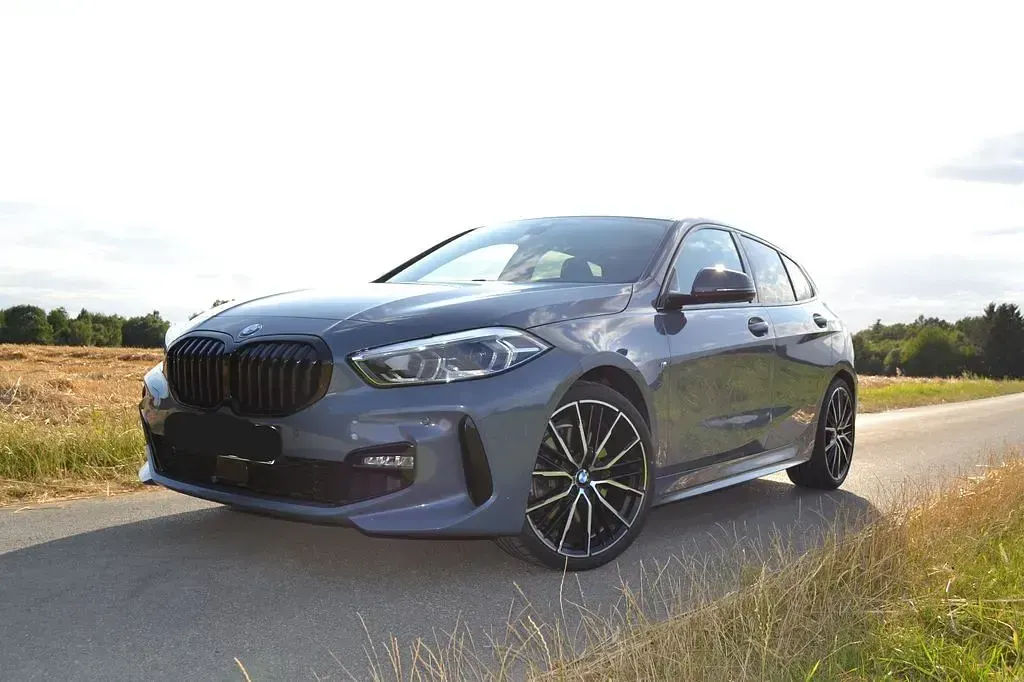 Gebraucht BMW 120 M Sport 178 PS (130 kW) 2021 Grau Limousine