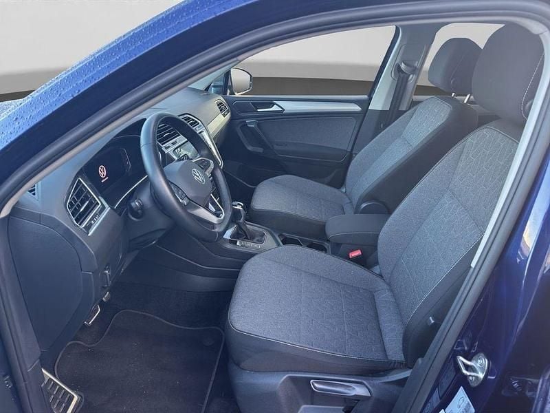 Gebraucht VW Tiguan Allspace Move 150 PS (110 kW) 2024 Blau SUV