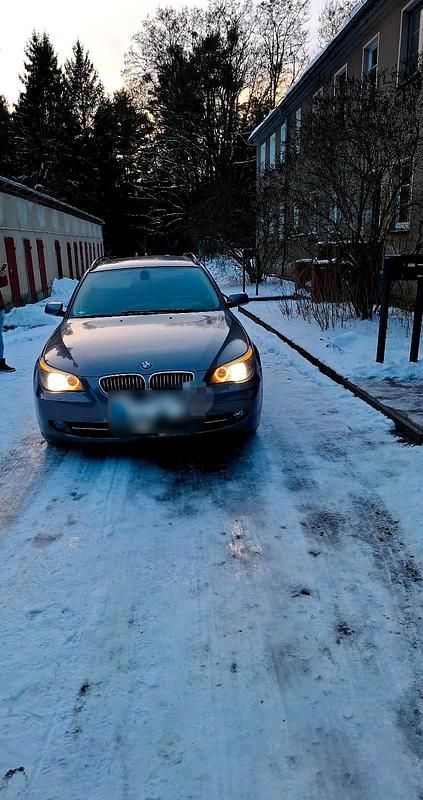 Gebraucht BMW 525 218 PS (160 kW) 2008 Grau Kombi