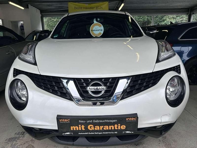 Brilliant white (m) Gebraucht 2015 Nissan Juke Acenta SUV | 7.700 € (Guter Preis) - Bild 1/4