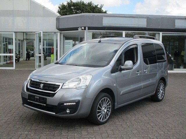 Grau Gebraucht 2018 Peugeot Partner Tepee Van / Kleinbus | 11.900 € (Fairer Preis) - Bild 1/3
