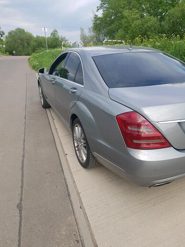 Gebraucht Mercedes S320 258 PS (189 kW) 2010 Limousine