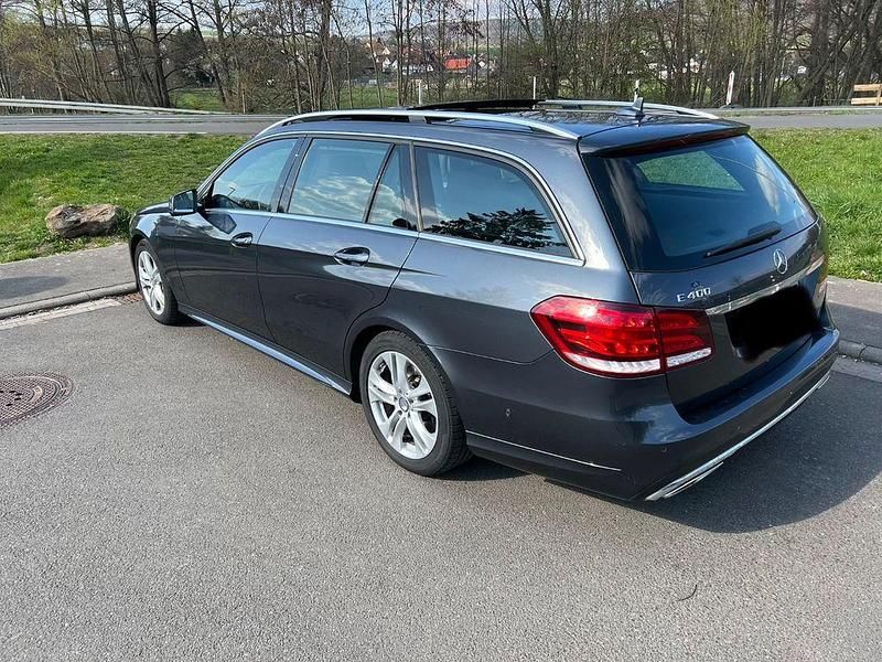 Gebraucht Mercedes E400 333 PS (244 kW) 2016 Grau Limousine