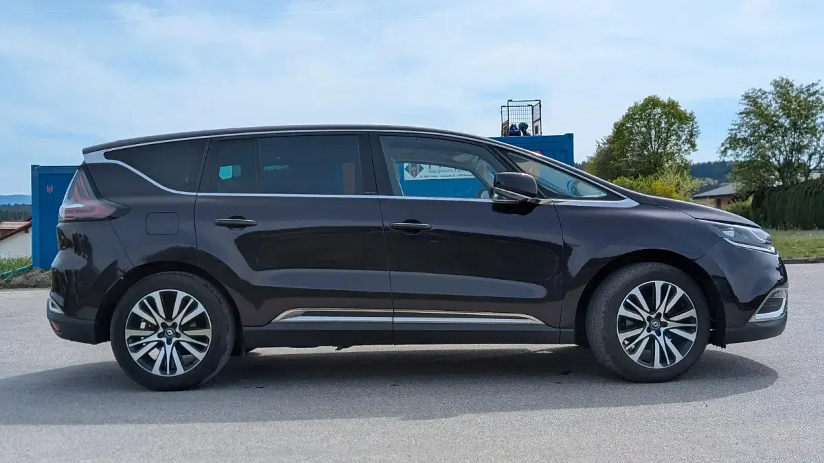 Używany Renault Espace Initiale Paris 160 KM (117 kW) 2015 Andere farben Minivan