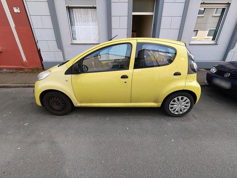 Gebraucht Citroën C1 68 PS (50 kW) 2007 Gelb Kleinwagen