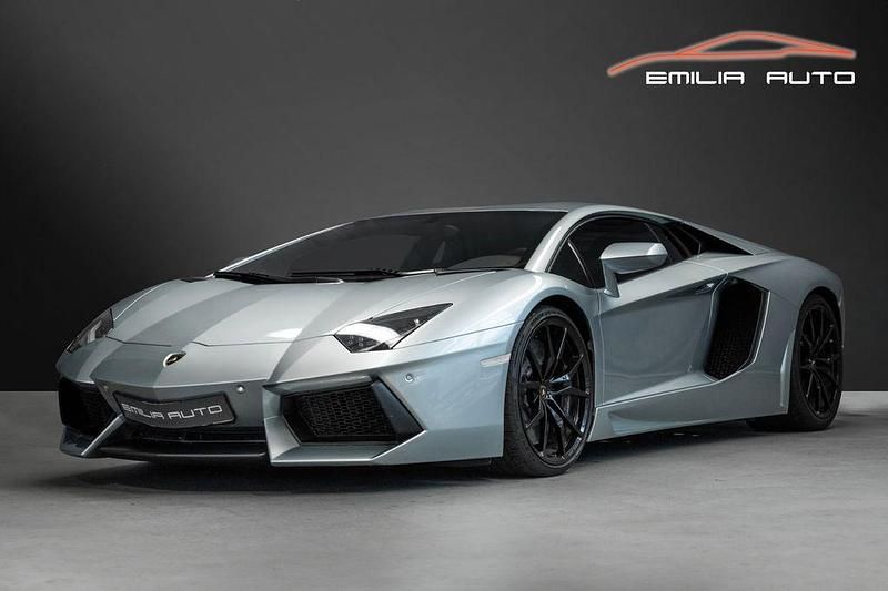 Blau Gebraucht 2016 Lamborghini Aventador | 269.900 € - Bild 1/4