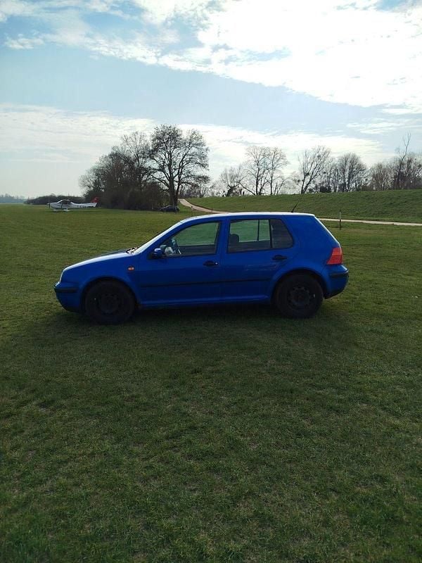 Gebraucht VW Golf III 101 PS (74 kW) 1998 Blau Kombi