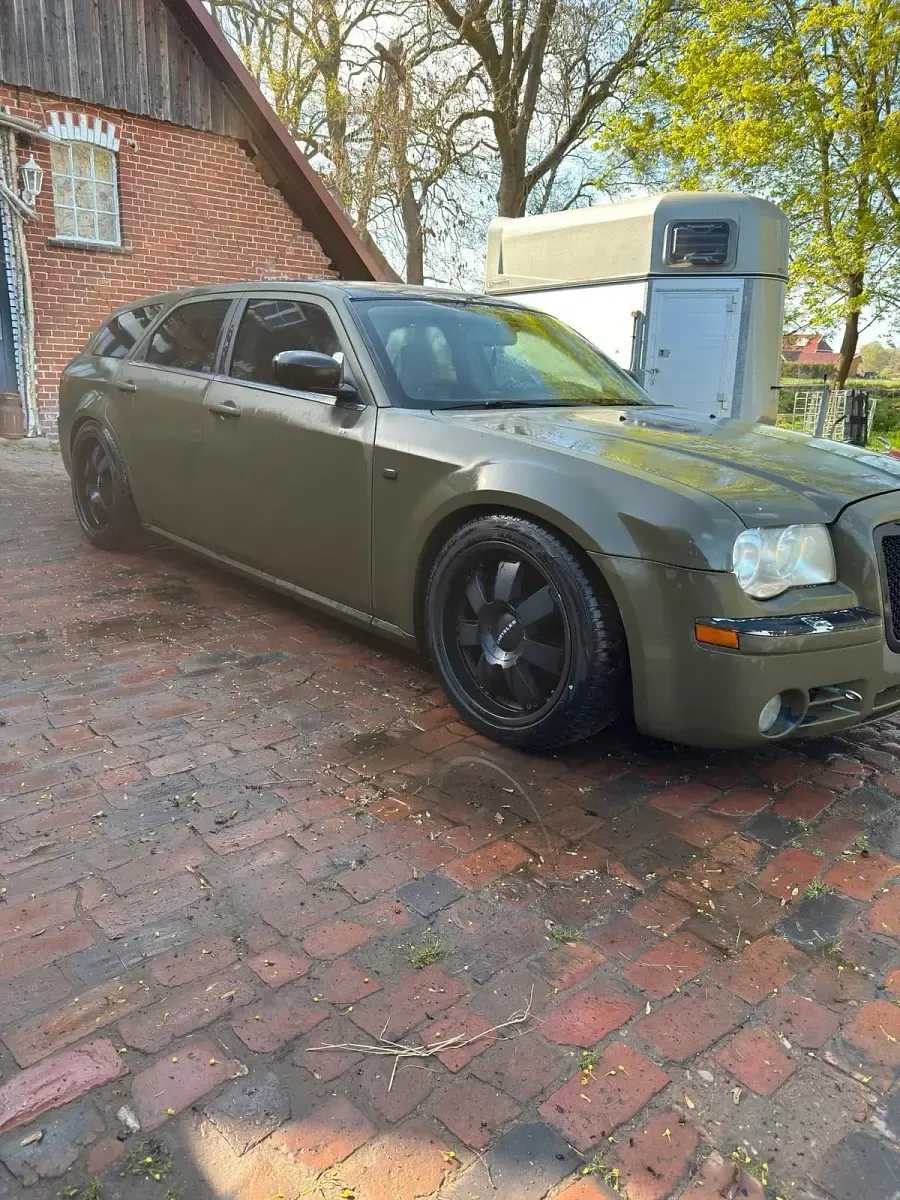 Gebraucht Chrysler 300C 218 PS (160 kW) 2007 Grün Kombi
