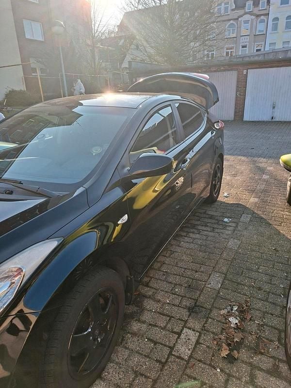 Gebraucht Hyundai Elantra 2011 Schwarz Limousine