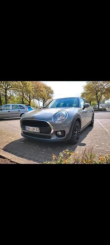 Grau Gebraucht 2018 Mini One Clubman Kombi | 12.200 € (Superpreis) - Bild 1/4