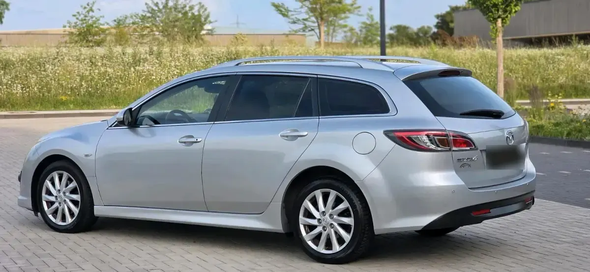 Gebraucht Mazda 6 165 PS (121 kW) 2011 Grau Kombi