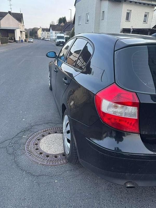 Gebraucht BMW 118 129 PS (94 kW) 2005 Kleinwagen