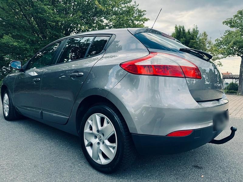 Gebraucht Renault Mégane R.S. 115 PS (84 kW) 2013 Grau Limousine