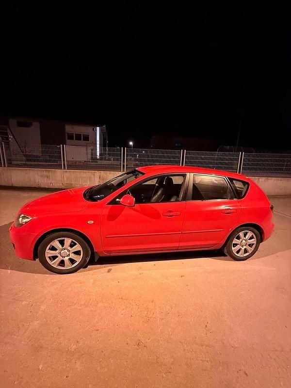 Usata Mazda 3 Active 105 CV (77 kW) 2008 Rosso Utilitaria