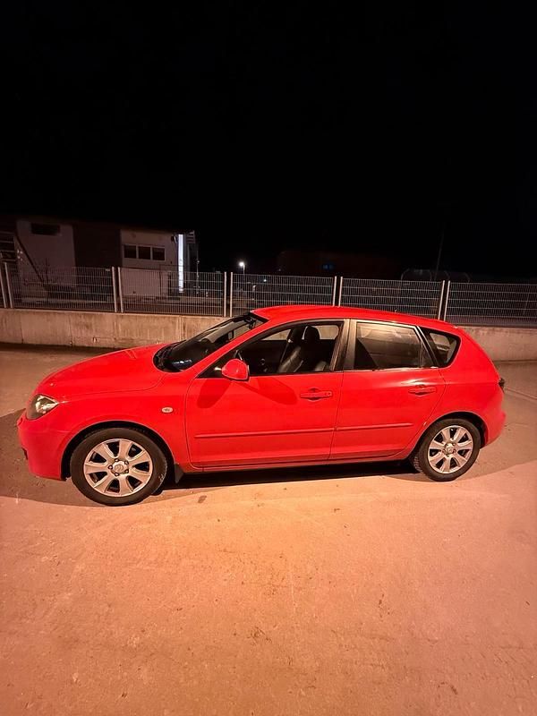 Gebraucht Mazda 3 Active 77 PS (56 kW) 2008 Rot Kleinwagen
