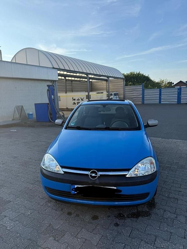 Blau Gebraucht 2003 Opel Corsa Kleinwagen | 700 € (Superpreis) - Bild 1/4