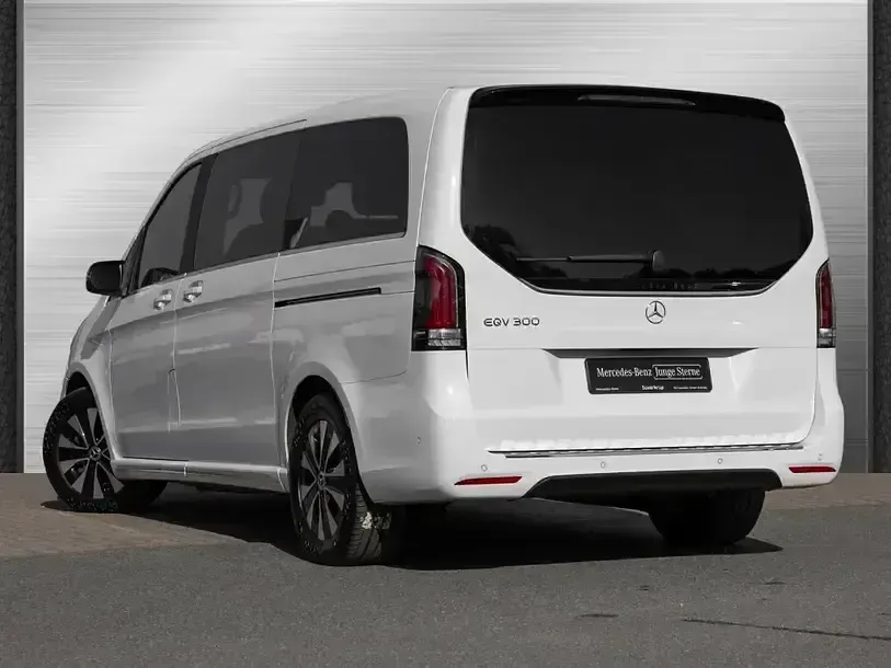 Gebraucht Mercedes EQV300 Avantgarde 150 kW (204 PS) 2025 Weiß Van / Kleinbus