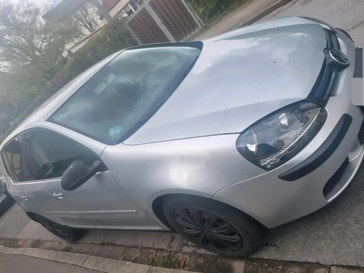 Gebraucht VW Golf V 75 PS (55 kW) 2005 Silber Kleinwagen