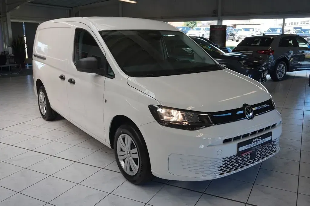 Neu VW Caddy Maxi 102 PS (75 kW) 2026 Weiß Van / Kleinbus