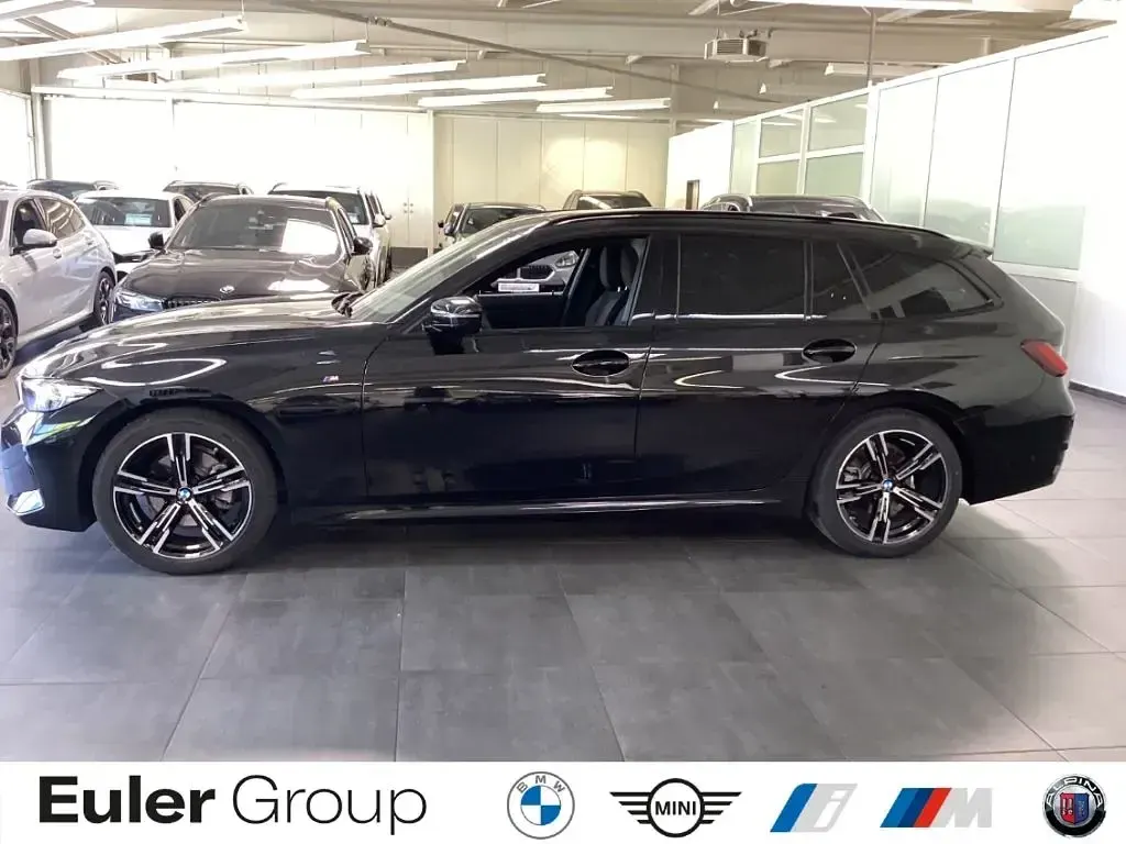Second-hand BMW 320 Performance 190 CP (139 kW) 2025 Negru Break