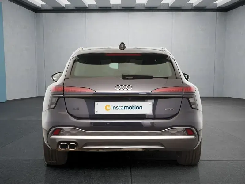 Gebraucht Audi A6 204 PS (150 kW) 2025 Blau Kombi