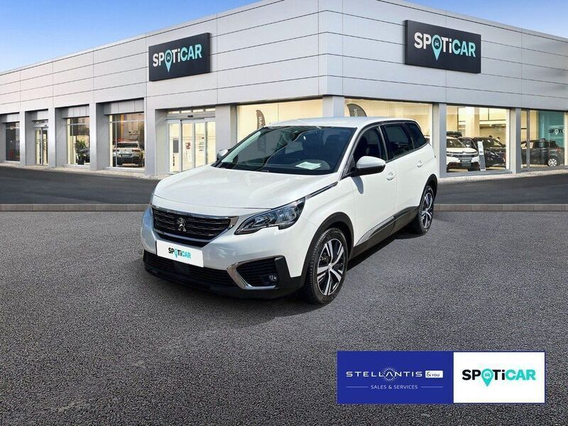 Gebraucht Peugeot 5008 Active 131 PS (96 kW) 2020 Weiß perlmuttweiß Van / Kleinbus