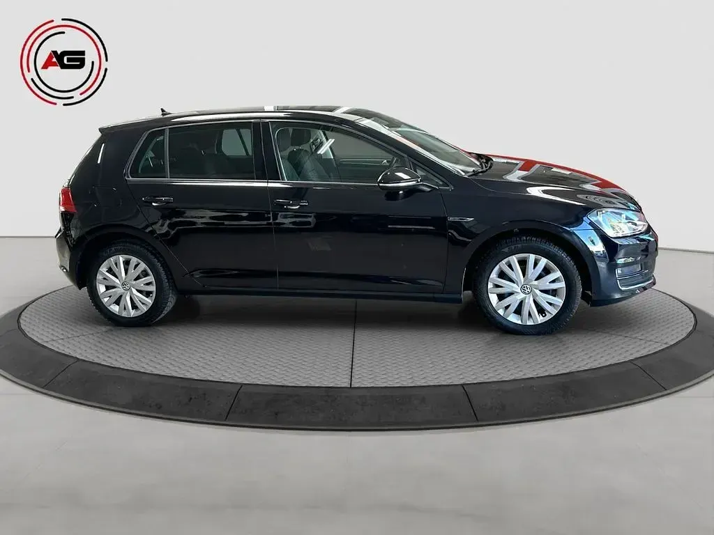 Gebraucht VW Golf VII 125 PS (91 kW) 2015 Schwarz Limousine