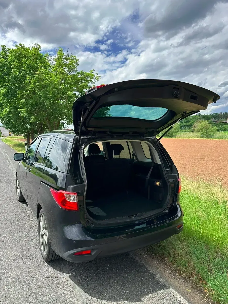 Gebraucht Mazda 5 Sendo 116 PS (85 kW) 2014 Schwarz Van / Kleinbus
