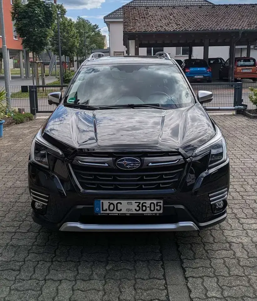 Gebraucht Subaru Forester Platinum 150 PS (110 kW) 2022 Schwarz SUV