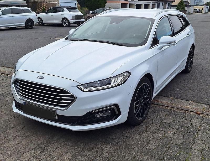 Weiß Gebraucht 2019 Ford Mondeo Business Edition Limousine | 14.500 € (Fairer Preis) - Bild 1/4