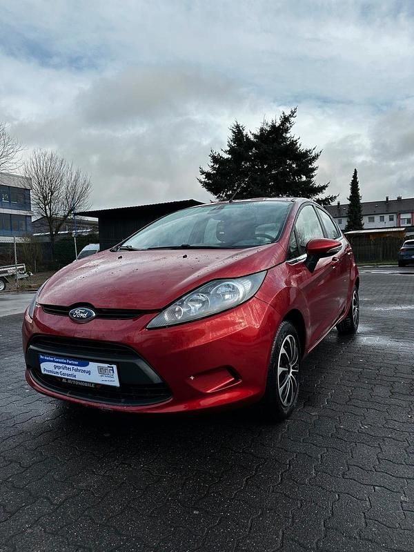 Gebraucht Ford Fiesta 77 PS (56 kW) 2009 Rot Kleinwagen