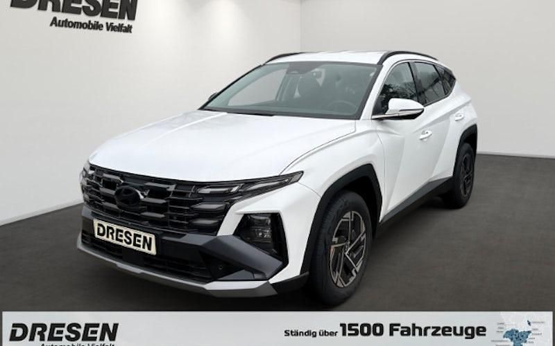 Neu Hyundai Tucson Select 136 PS (100 kW) 2026 Weiss SUV