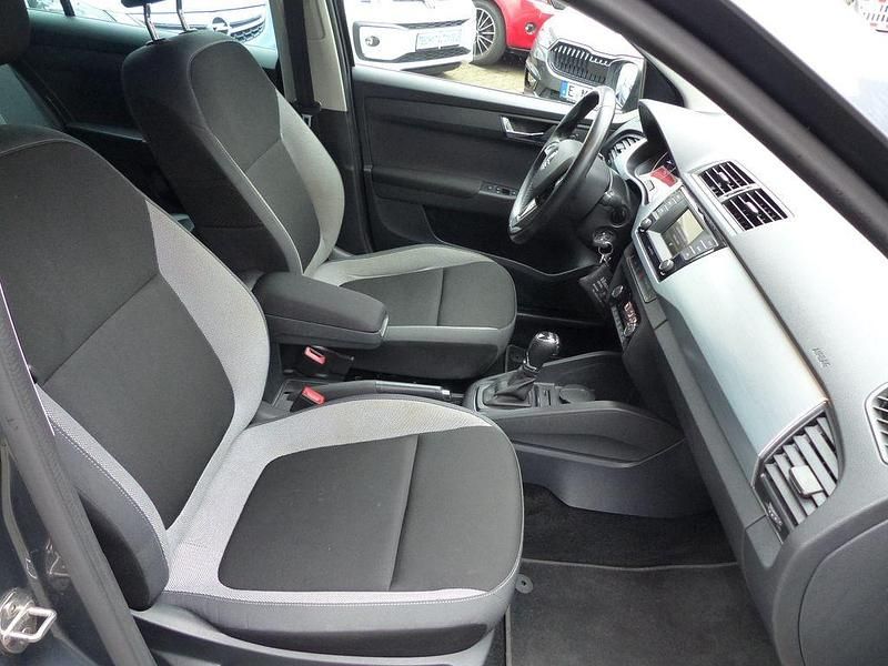 Gebraucht Skoda Fabia Ambition 110 PS (80 kW) 2016 Grau Kombi