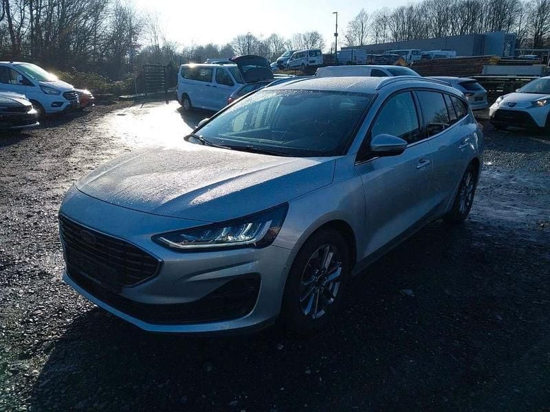 Gebraucht Ford Focus 116 PS (85 kW) 2023 Silber Limousine