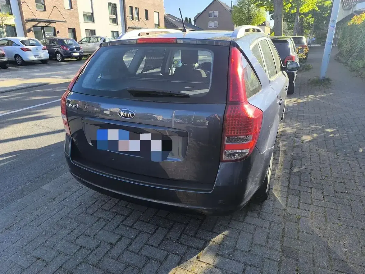 Gebraucht Kia Ceed Sportswagon 109 PS (80 kW) 2009 Kombi