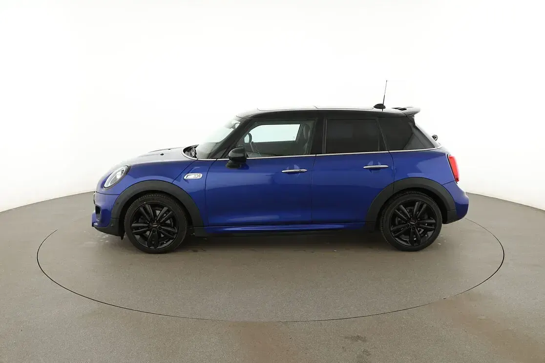 Używany Mini Cooper S 192 KM (141 kW) 2019 Niebieski Hatchback