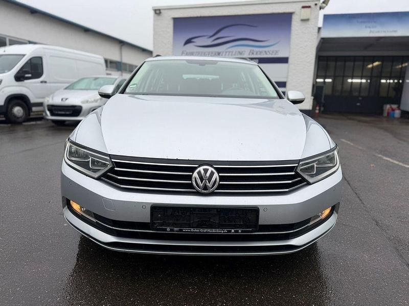 Gebraucht VW Passat Comfortline 150 PS (110 kW) 2017 Silber Kombi