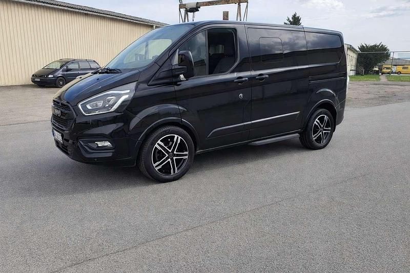 Gebraucht Ford Tourneo Custom Titanium X 185 PS (136 kW) 2020 Schwarz Van