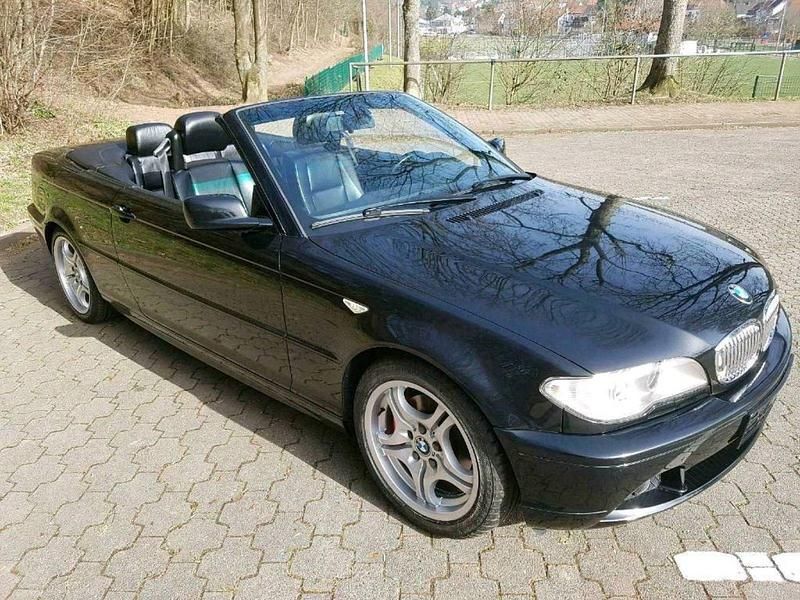 Gebraucht BMW 320 Cabriolet 170 PS (125 kW) 2003 Schwarz Cabrio